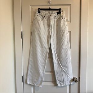 Abercrombie Curve Love High Rise Loose Jean